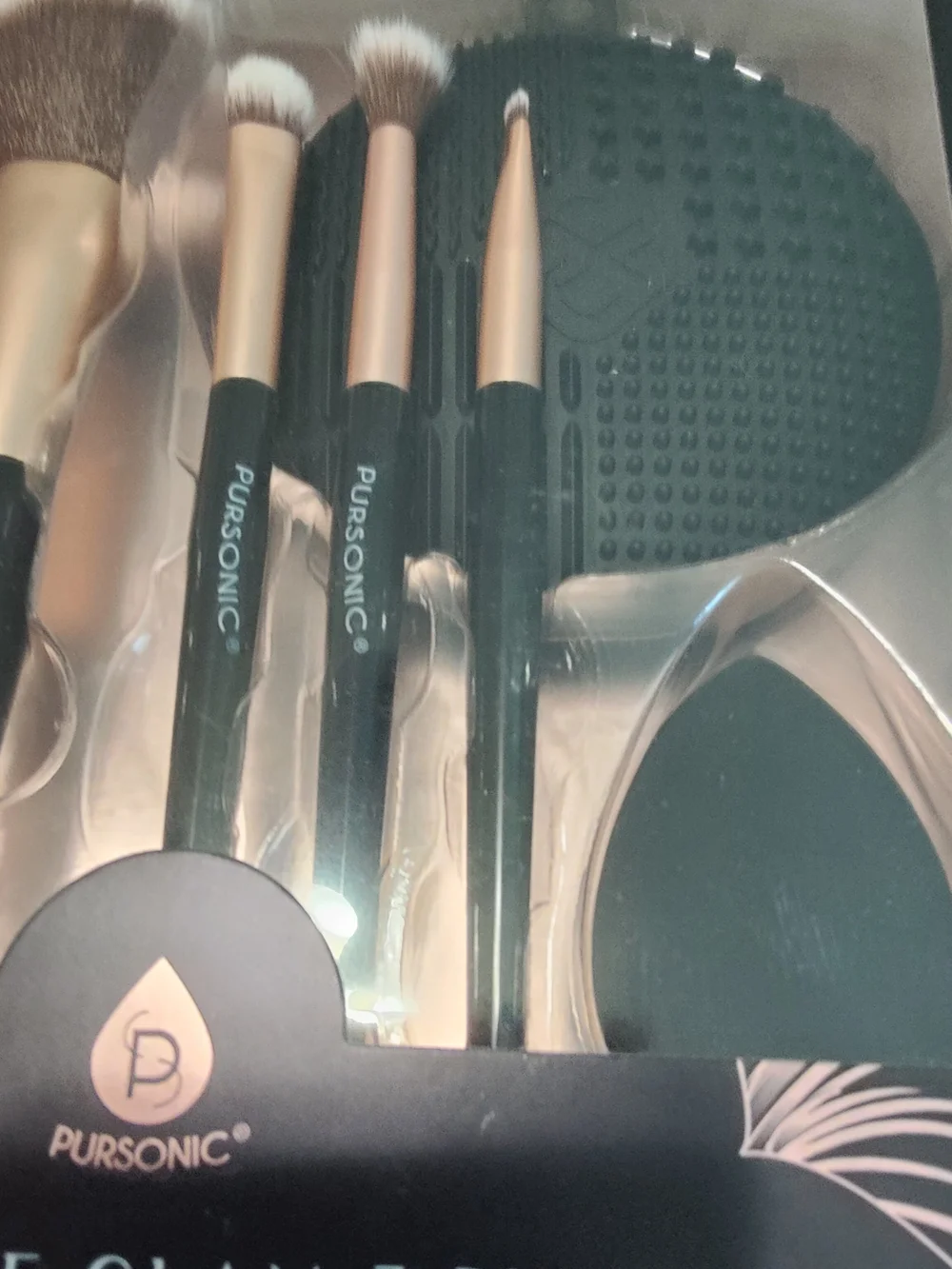 NEW Complete Glam 7-Piece Makeup Brush Set in Rose Gold & Black